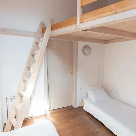 Apartment Bivalvia *